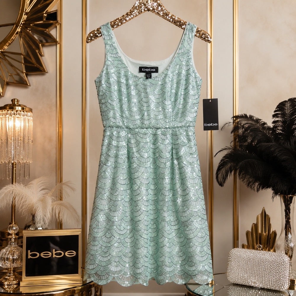Bebe Cocktail Mini Dress M Mint Green Sequin Scalloped Art Deco Mermaid Glam Y2K
